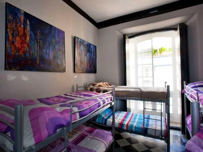 Malaga City Suites Hotel